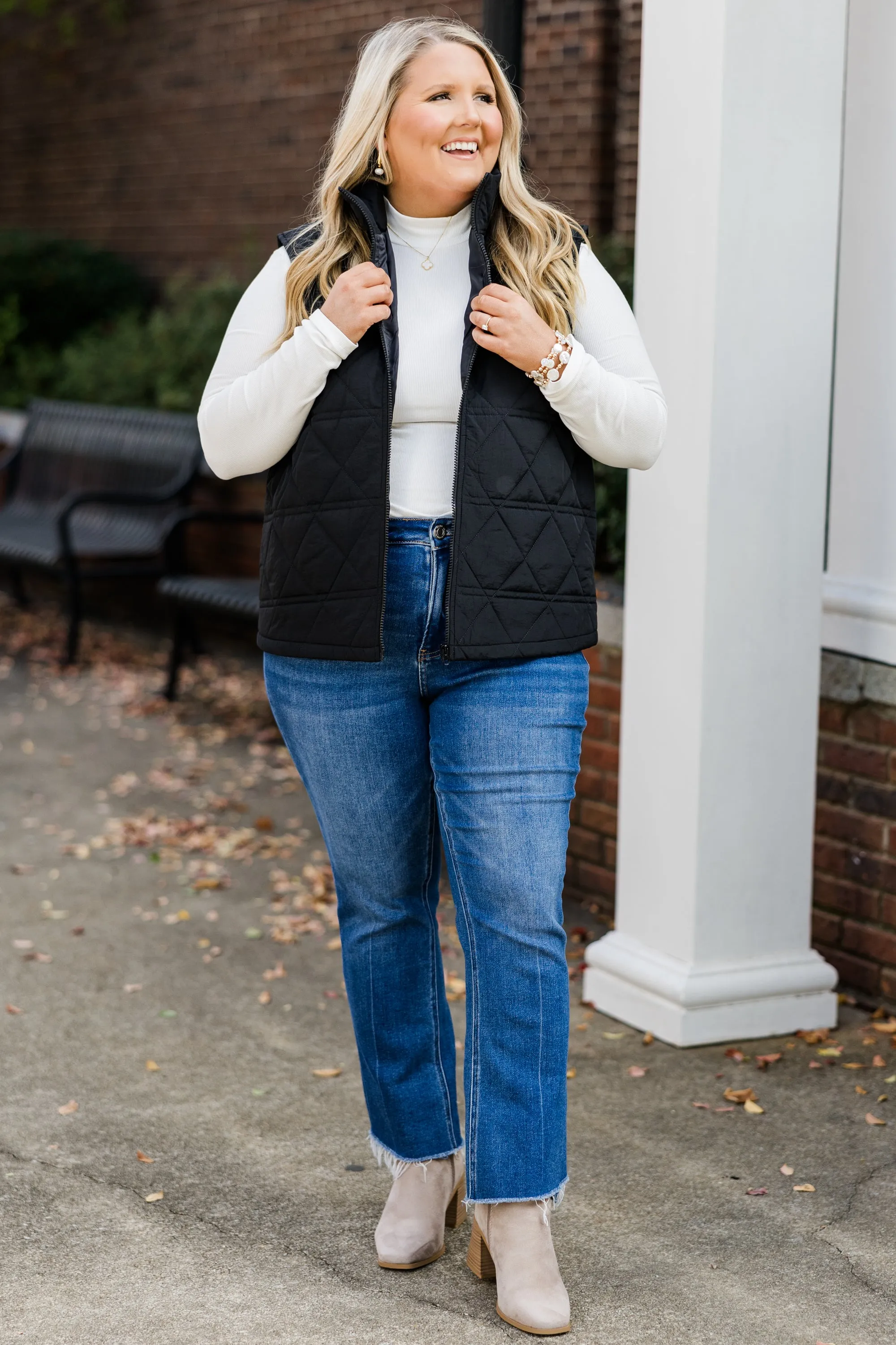 Comfort Cutie Vest, Black