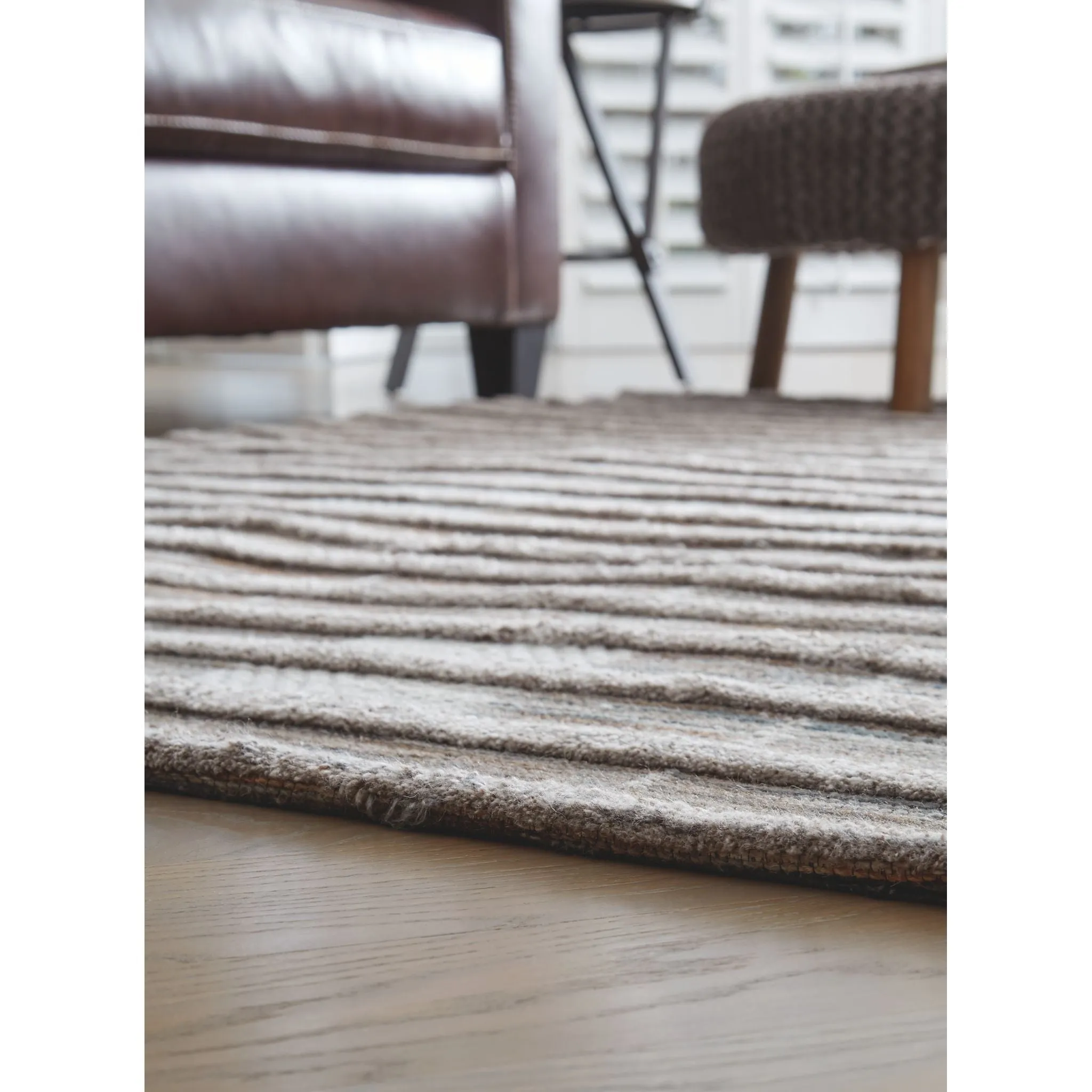 Edrea Area Rug - 5'x7'