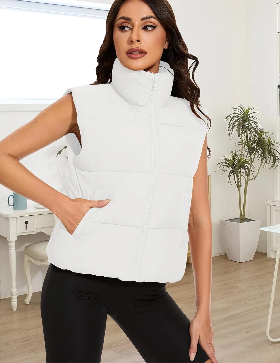 HangNiFang Women's Winter Cropped Puffer Vest Lightweight Sleeveless Warm Outerwear Puffer Vest Padded Gilet