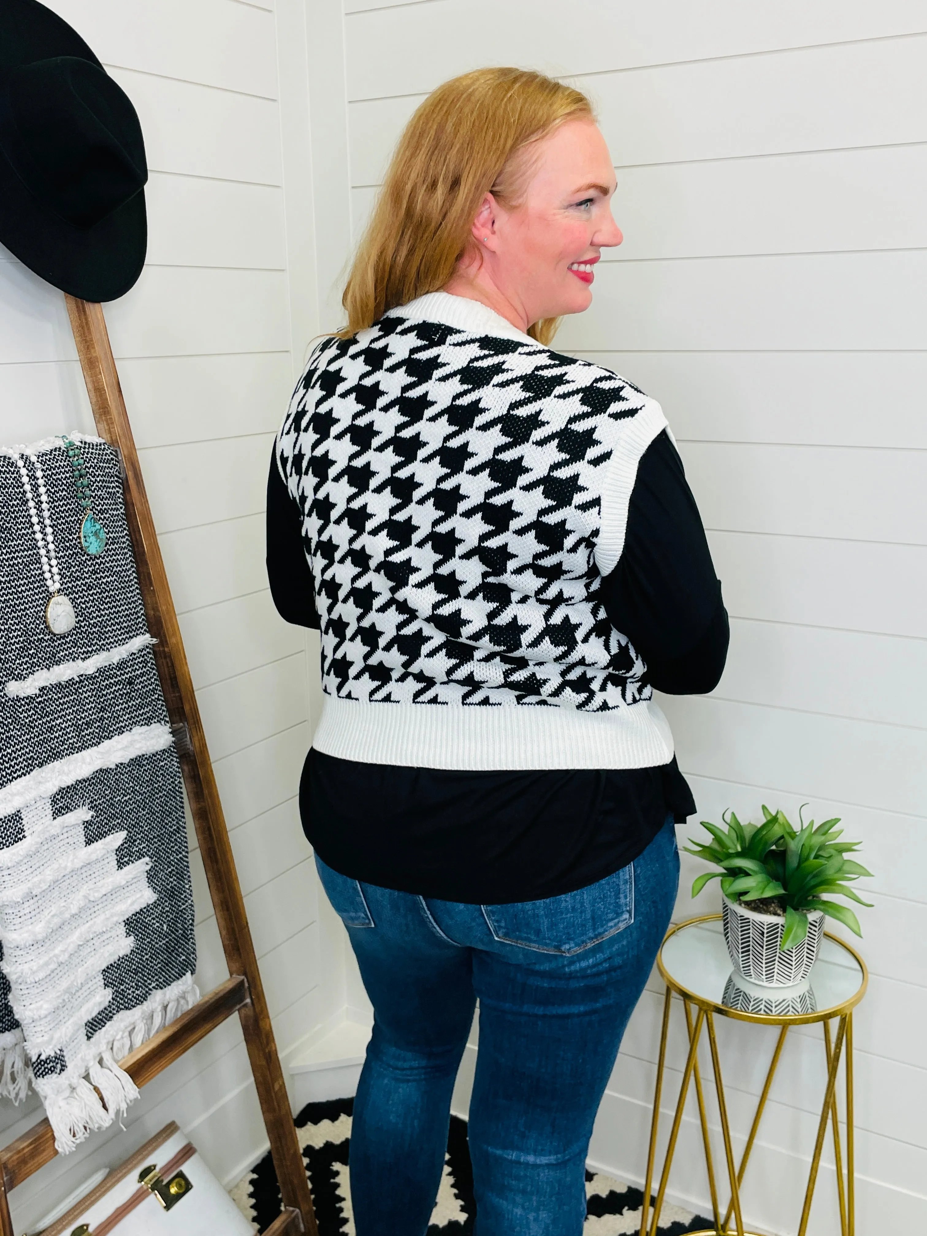 Knit Houndstooth Sweater Vest