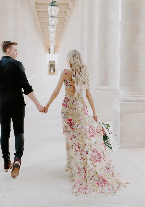 Long Wedding Dresses 3D Floral Embroidery Wedding Gowns JKW128