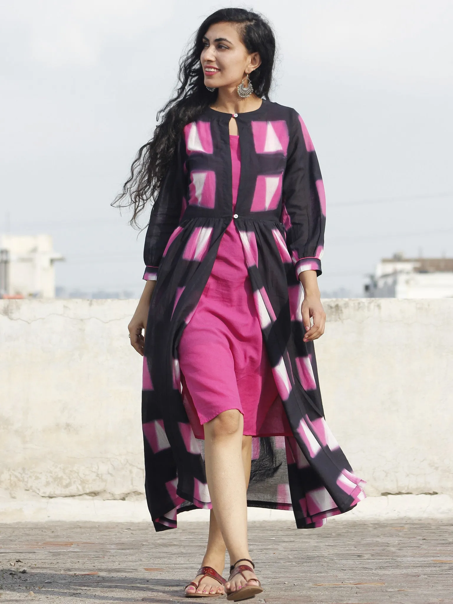 Naaz Black Pink White Hand Block Printed & Tie Dye Dress With Peasant Sleeves & Lining -DS25F001