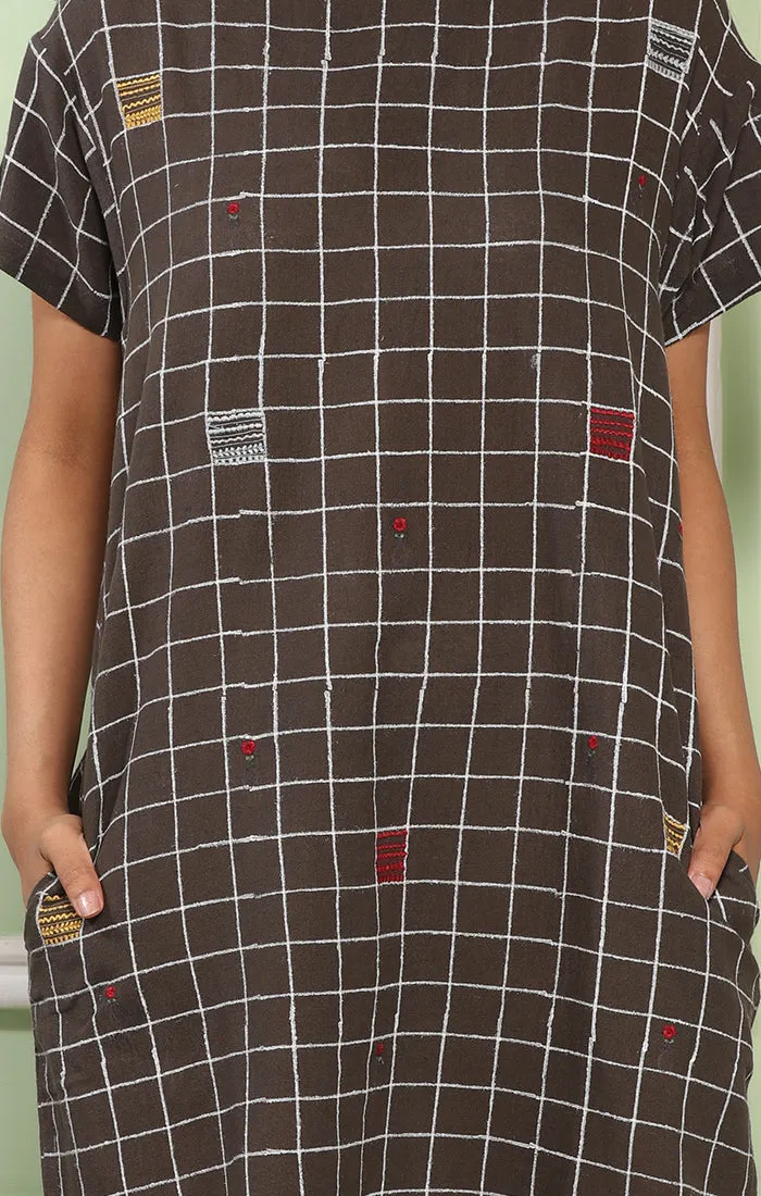 Peg Dress Checks